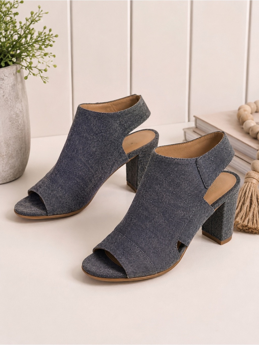 Naturalizer N5 Contour Chambray Peep Toe Block Heels Size 8M